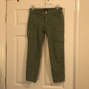 Green crop leg cargo jean
